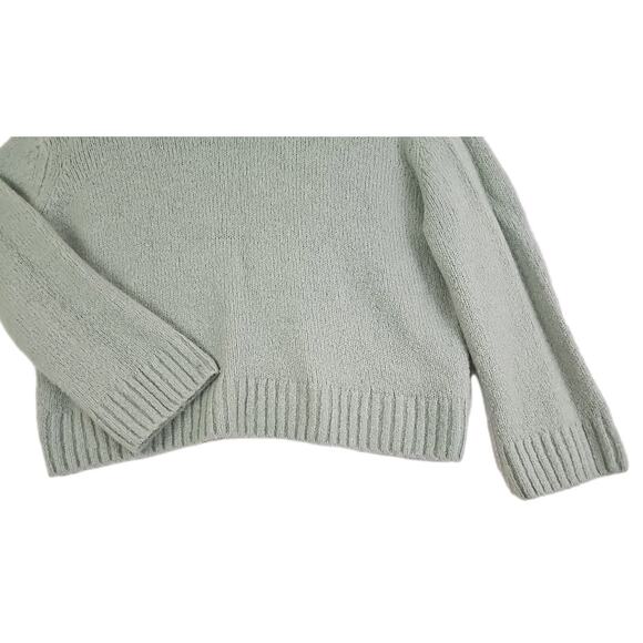 H & M ~Woman Size L~ Light Green Wool/Alpaca Blend Crop Boxy Sweater. - Picture 12 of 16
